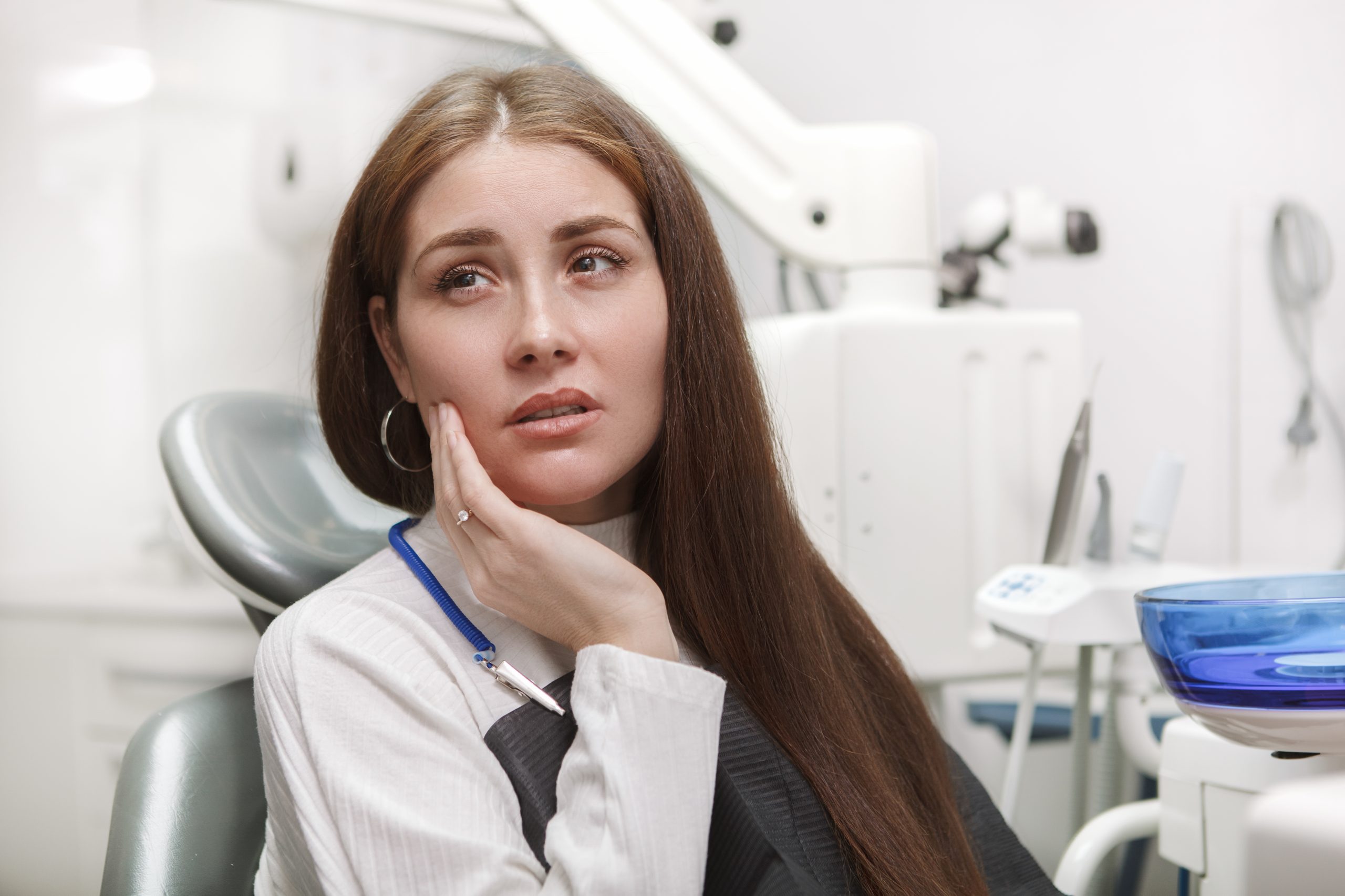 Steps to Take Before Visiting an Emergency Dentist