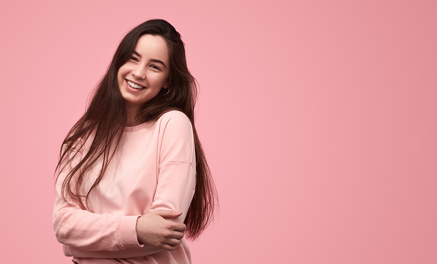What Does a Smile Makeover Involve?