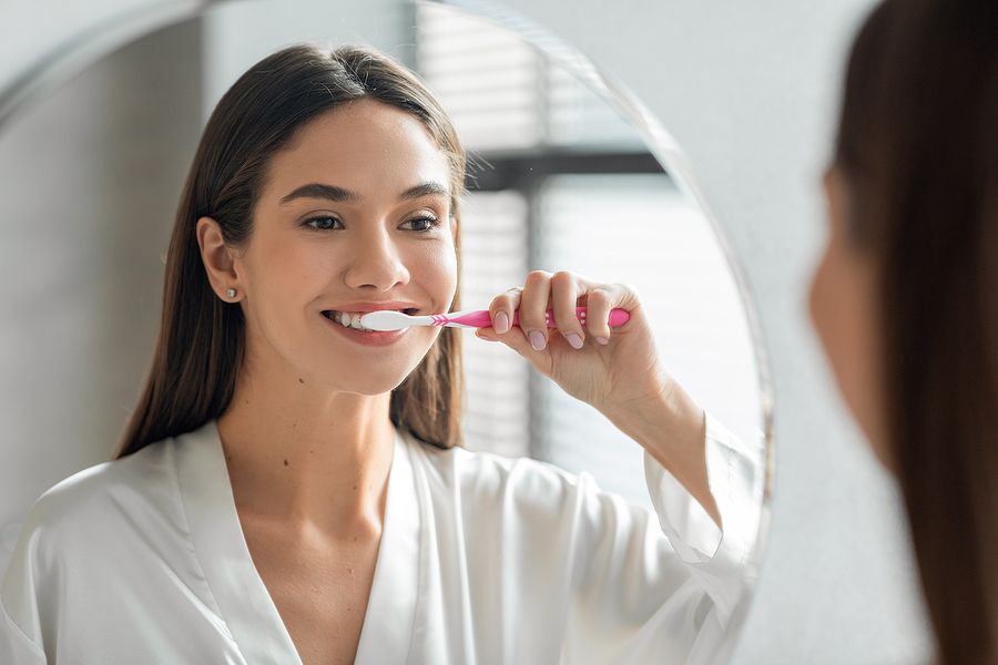 We Clean Teeth, We Don’t Judge Them